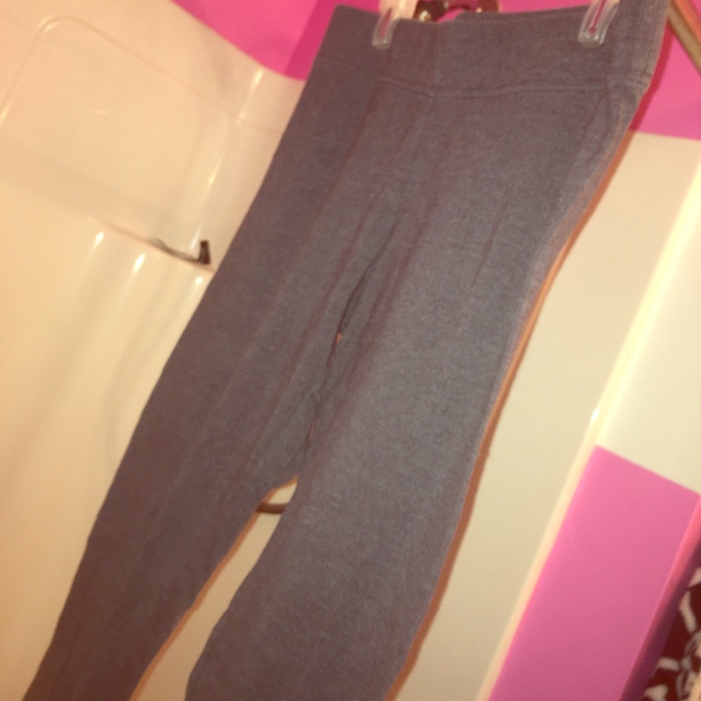 Grey leggings